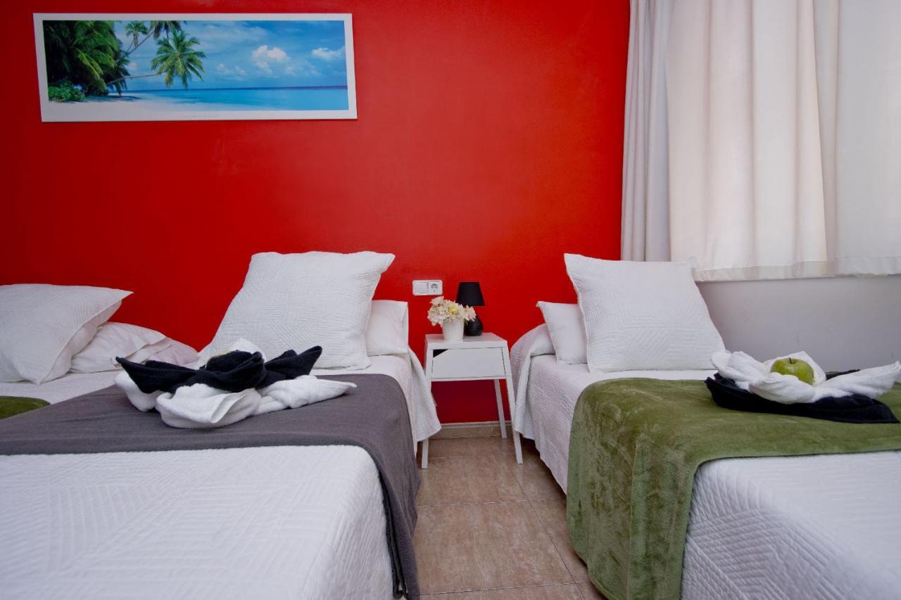 Barcelona City North Hostal Eksteriør billede