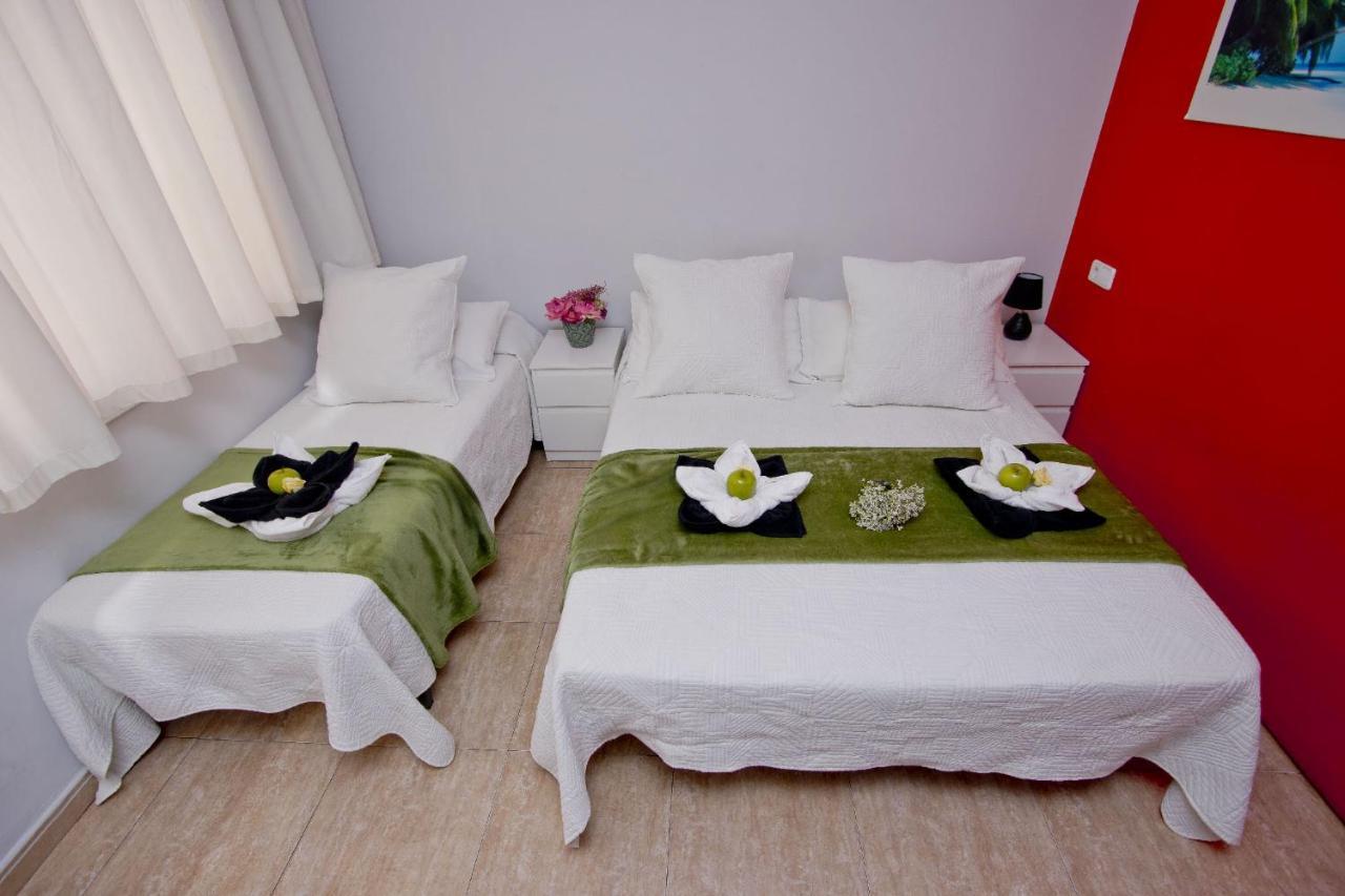 Barcelona City North Hostal Eksteriør billede