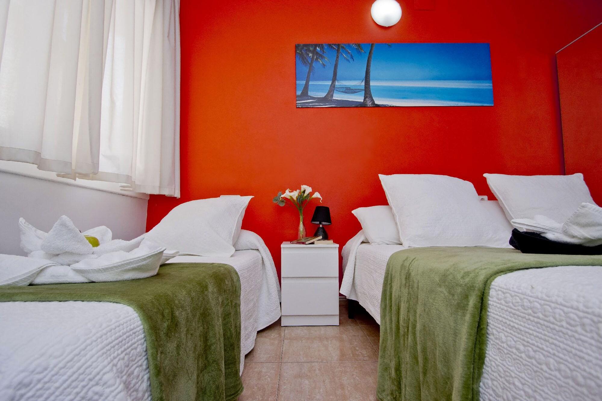 Barcelona City North Hostal Eksteriør billede